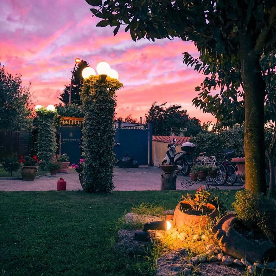 Bed and Breakfast Il Bacio E La Nocciola Labico Exterior foto
